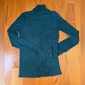 Free with purchase Ardene Green Ribbed Knit Long Sleeve Turtleneck Top